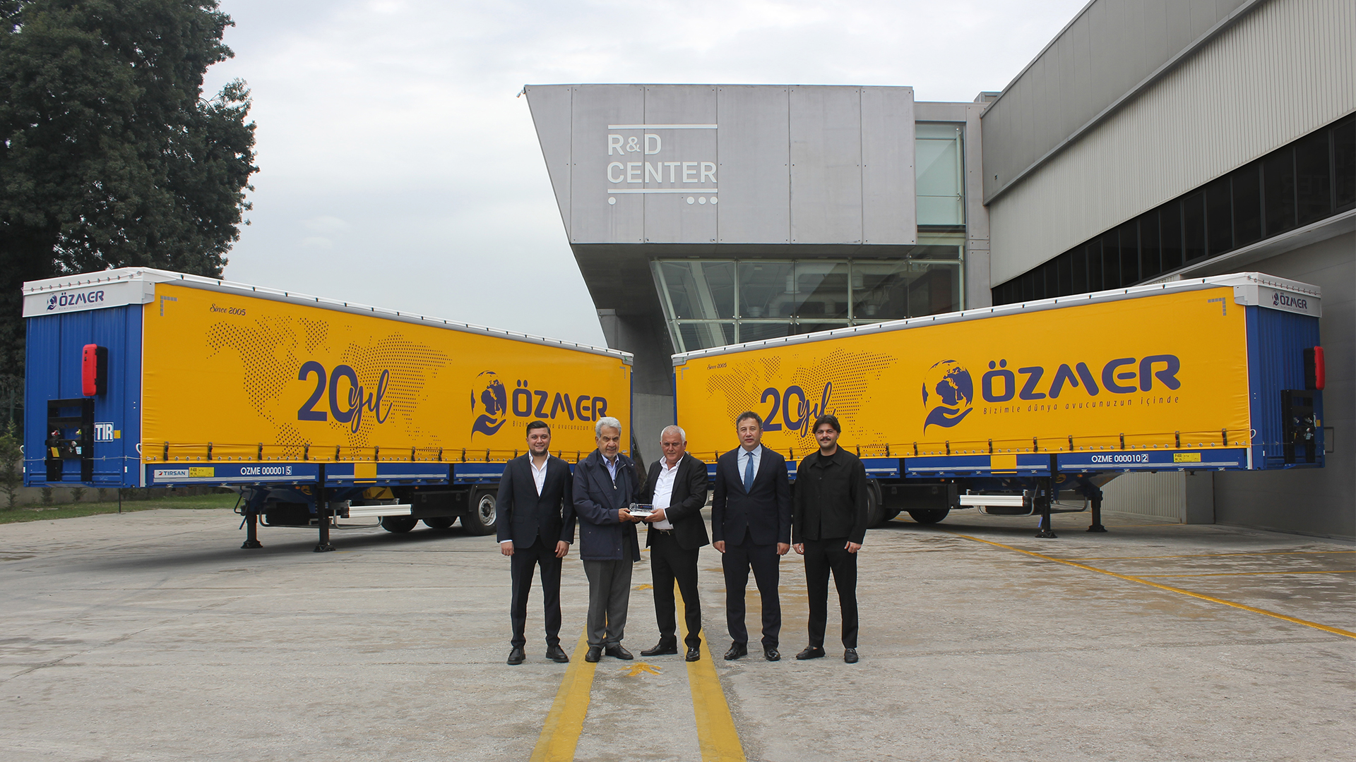 ÖZMER LOJİSTİKTEN 20. YIL YATIRIMI, 60 TIRSAN