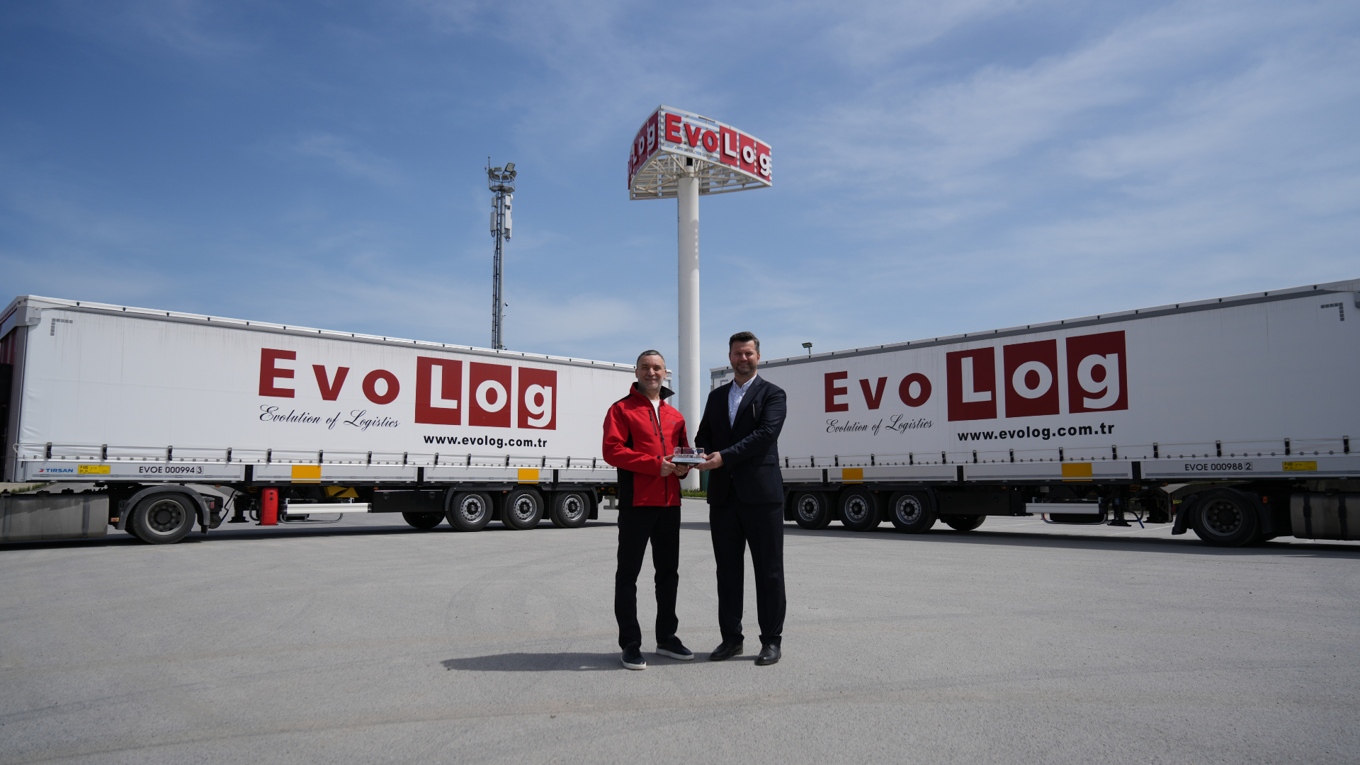 EVOLOG’DA YATIRIM DURMUYOR:  150 YENİ ARAÇ İLE 1200 TIRSAN’A ULAŞTI