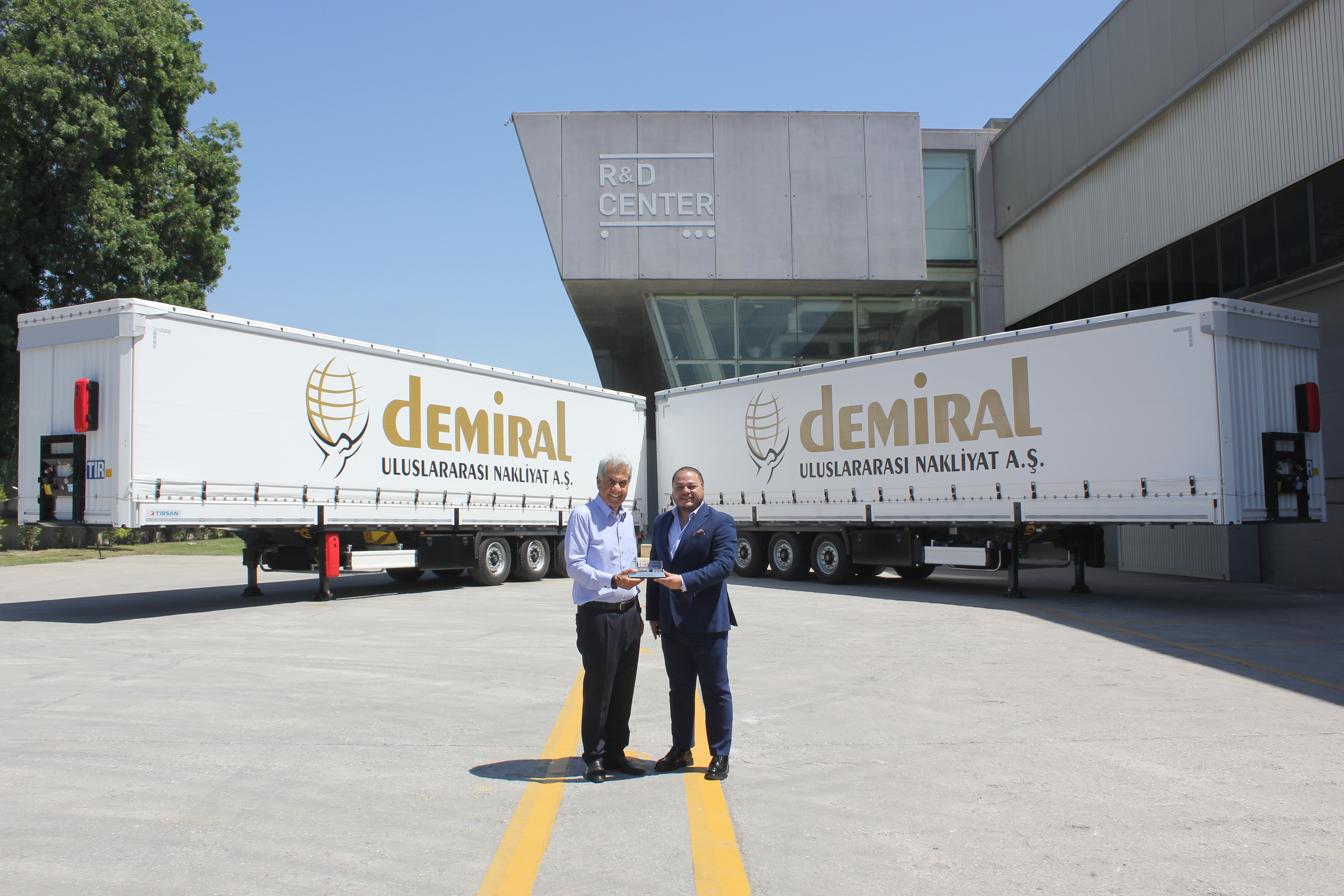 DEMİRAL, 30. YIL YATIRIMINDA YİNE TIRSAN’I TERCİH ETTİ